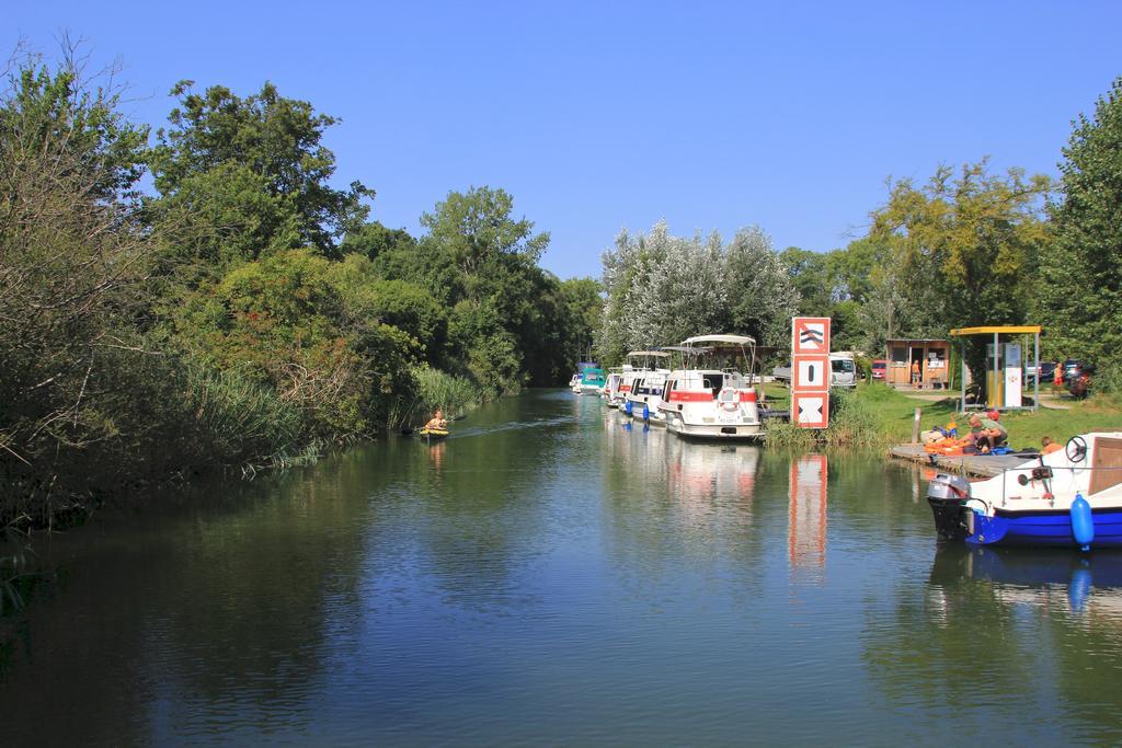 Mueritzparadies - Feriendorf Alte Fahrt Rechlin Esterno foto