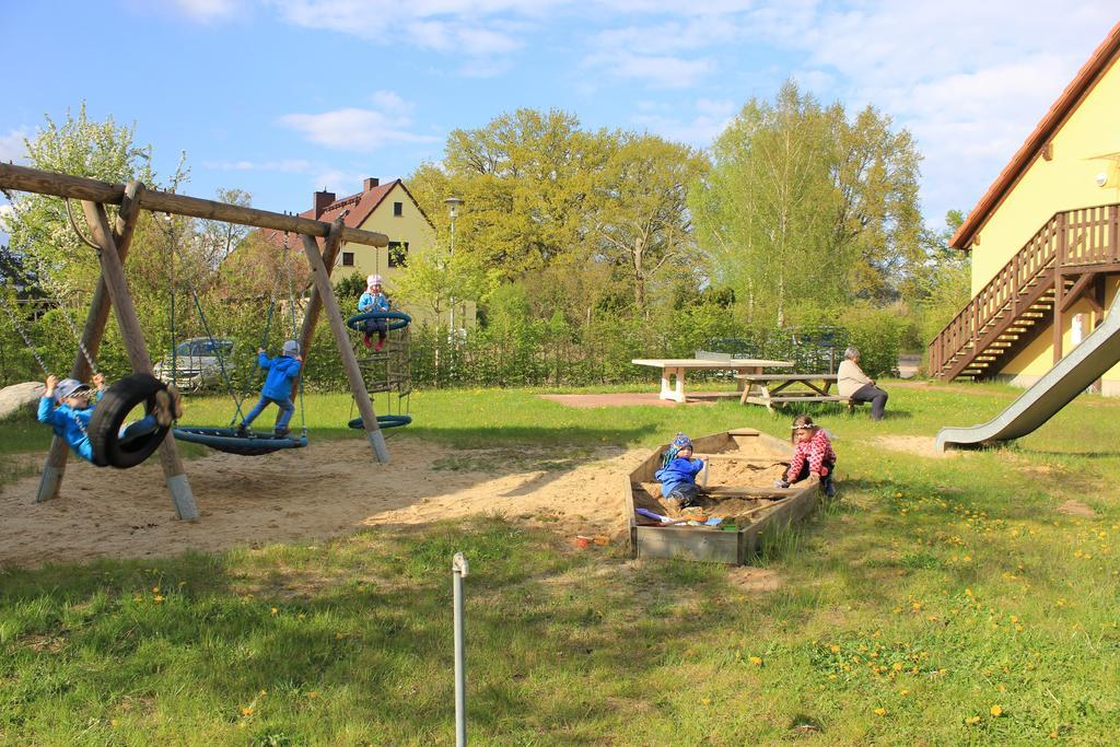 Mueritzparadies - Feriendorf Alte Fahrt Rechlin Esterno foto